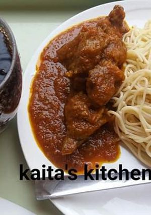A picture of Spaghetti and stew.