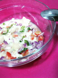 Una foto de Ceviche de merluza