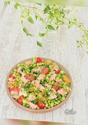 Une photo de Salade d’edamames au saumon