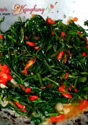 Foto resep 26. Tumis Kangkung🥀