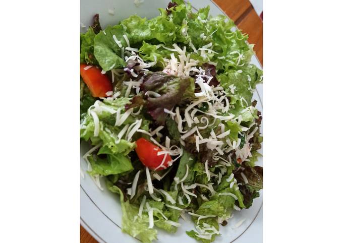 Salad lemon dressing