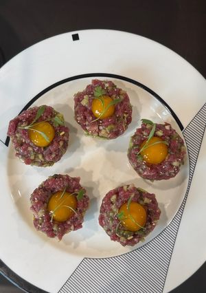A picture of Crispy Mochi Beef Tartare.