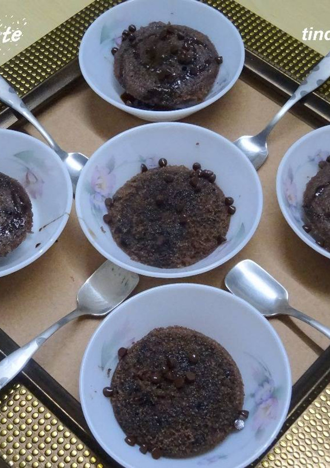 உடனடி சாக்லேட் idly... இது நிமிடங்களில் தயாராக முடியும் செய்முறை முக்கிய புகைப்படம்