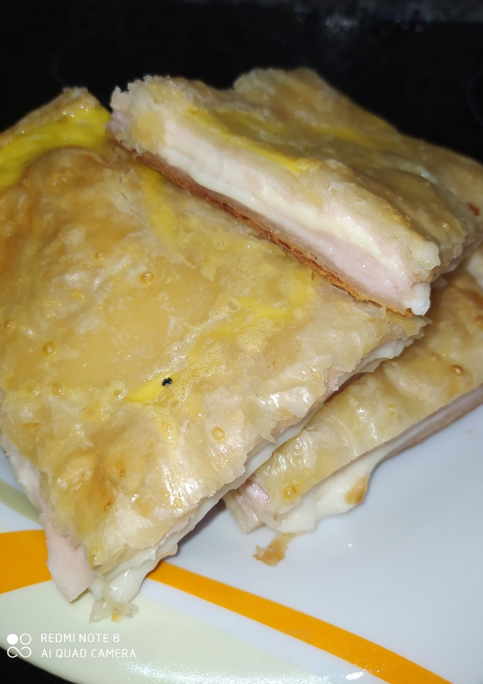 Una foto de Empanada de pavo y queso