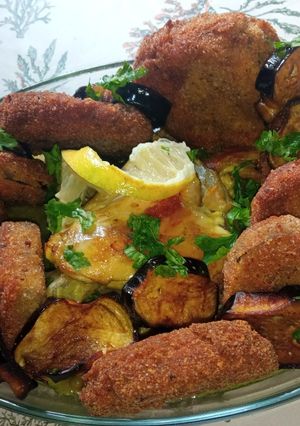 Une photo de Croquettes d'Aubergine 🍆 avec poulet 🐔