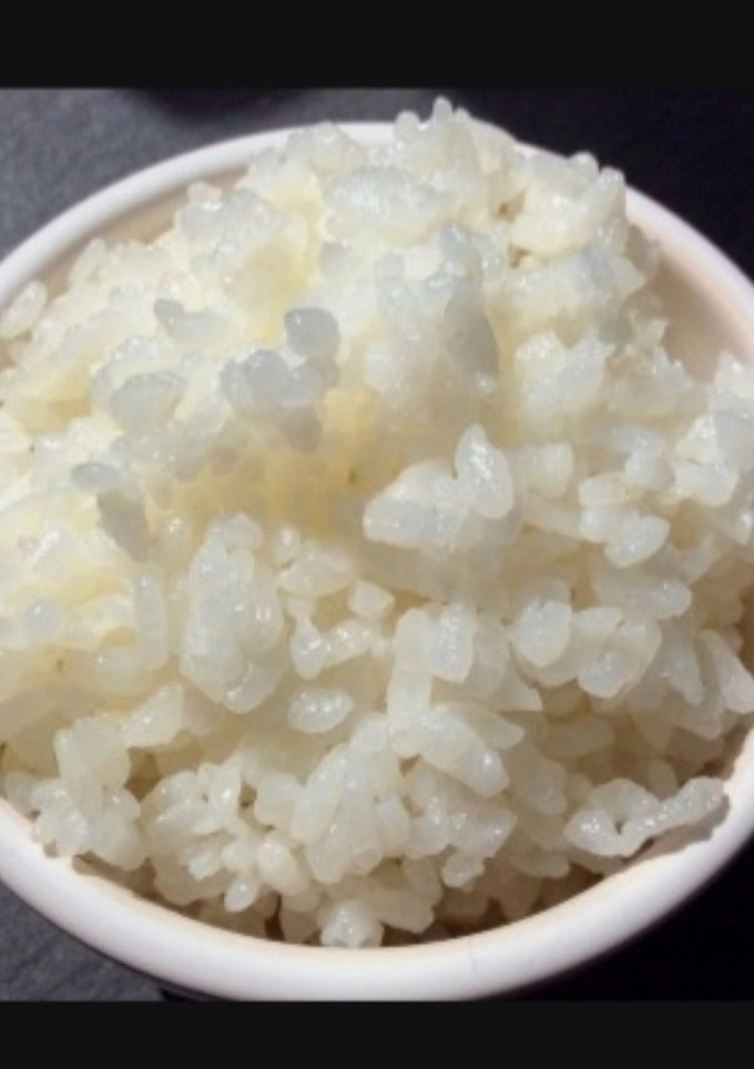 Una foto de Un helado que te salvará del arroz sobrante y te refresca !!!