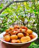 Thịt kho tiêu trứng cút