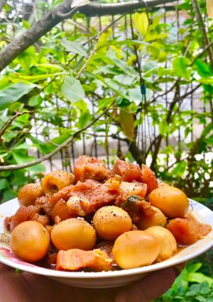 Hình của món Thịt kho tiêu trứng cút.