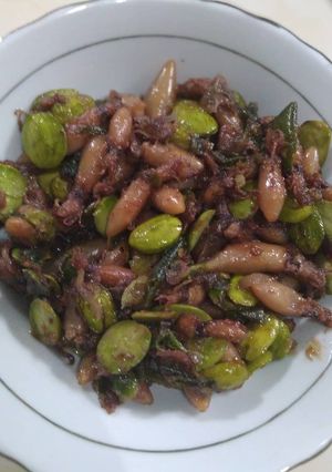 Foto resep Sambal baby cumi pete
