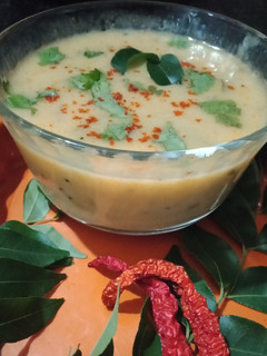ગામઠી કઢી(gamthi kadhi recipe in Gujarati) રેસીપી મુખ્ય ફોટો