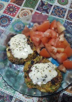 Una foto de Hamburguesas de zapallito y zanahoria