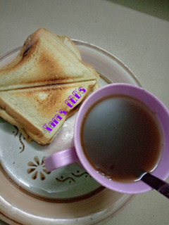 A picture of Simple Toast Bread.