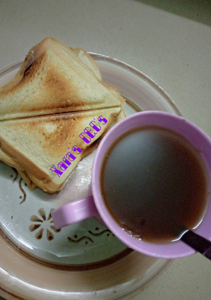 A picture of Simple Toast Bread.