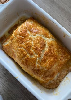 A picture of Baked Brie 🤤.