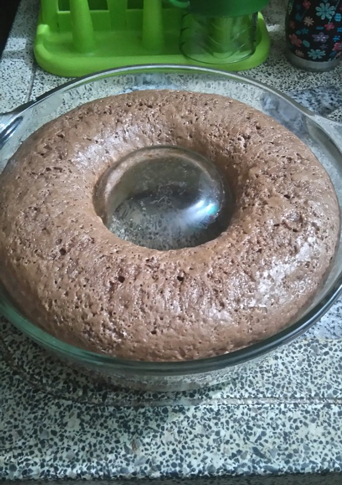 Una foto de Torta de chocolate fácil y súper esponjosa