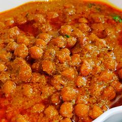 A picture of Chana Masala Curry.