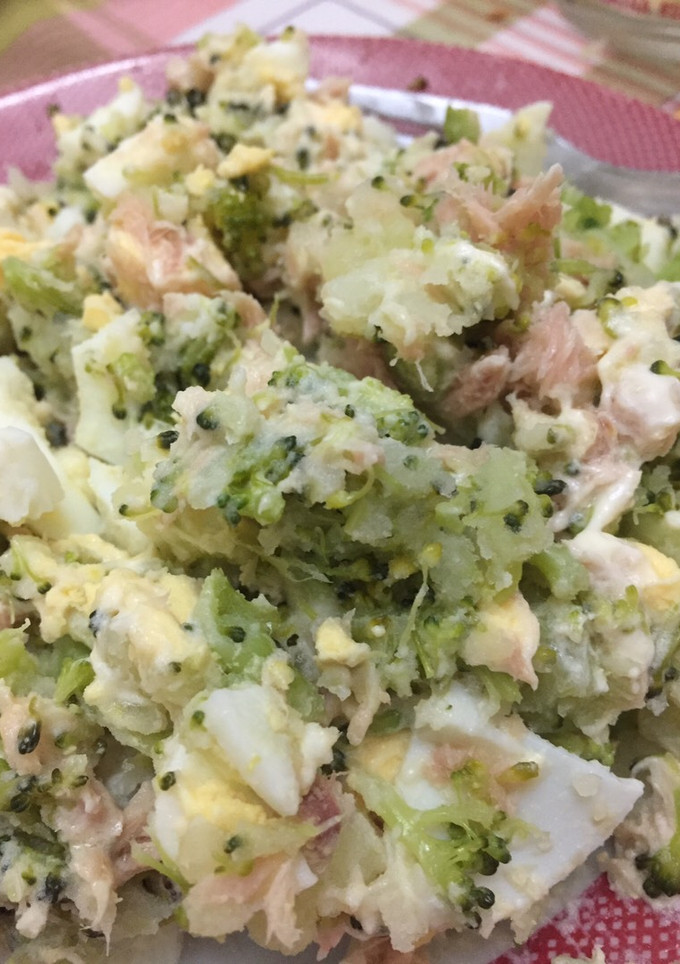 Una foto de Brocoli-dilla (con Thermomix)