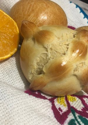 Una foto de Tradicional pan de muerto 🦴