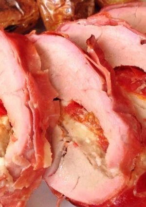 Φωτογραφία της συνταγής Ψαρονέφρι γεμιστό με γραβιέρα και λιαστή ντομάτα