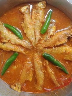 মৌরলা মাছের ঝোল (Mourala macher jhol recipe in Bengali) রেসিপির প্রধান ছবি