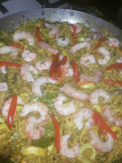 Una foto de Paella