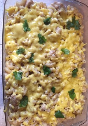 Una foto de Pasta Alfredo y pechuga