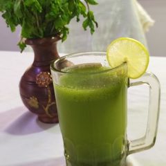 A picture of Amla Mint juice.