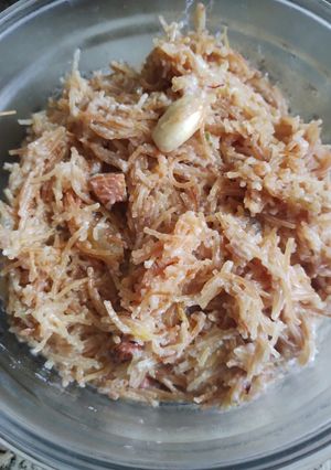 A picture of Seviya halwa.