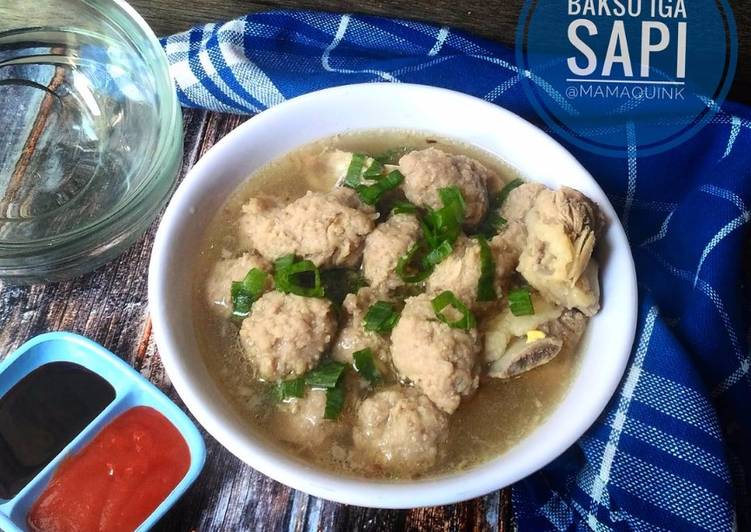 Bakso iga sapi