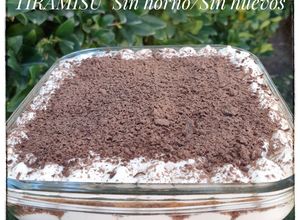 Una foto de Tiramisú (sin horno y sin huevo)