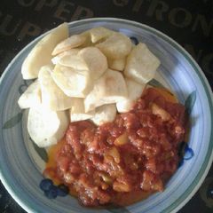 A picture of Fried sweet potatoes and sauce.