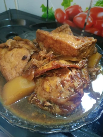 Langkah Gampang Menyiapkan Resep Semur telor ceplok kentang tahu coklat #57 yang Enak Banget Anti Ribet, Uenak Banget