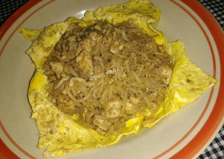 Chicken Omurice Shirataki (Keto Friendly)