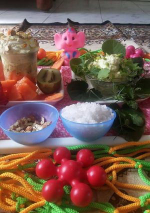 A picture of Shrikhand salad of herbal and fruit-nuts.