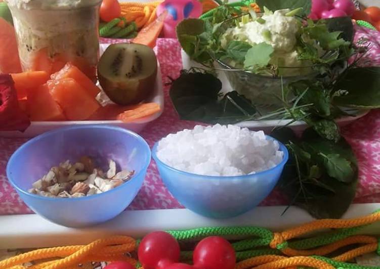 Shrikhand salad of herbal and fruit-nuts