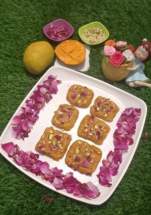आम की बर्फी रेसिपी मुख्य फोटो