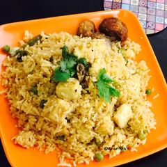A picture of Paneer Matar Pulao.
