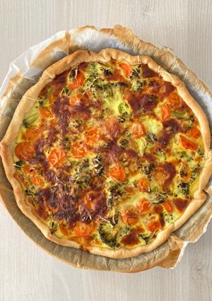 Une photo de Quiche aux légumes et jambon