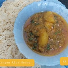 A picture of Bhaingan Aloo Gravy.