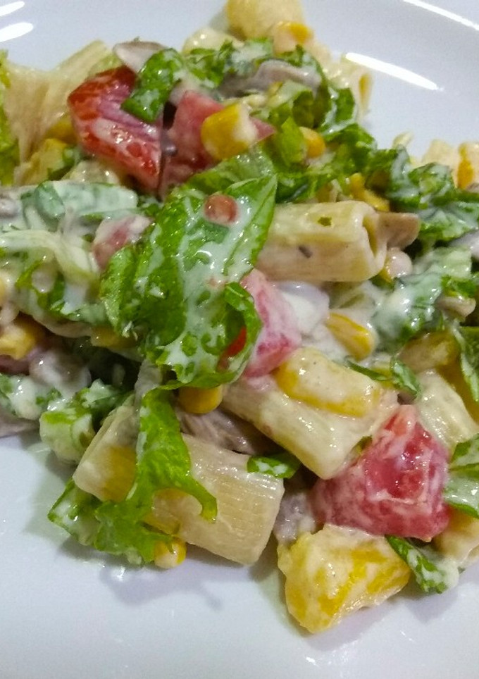 Una foto de Ensalada fresca con fideos