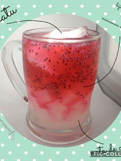 Foto resep Nata de Coco with Strawberry Flavored Carbonated Drink
