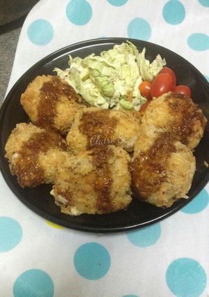 รูปของ โคร็อกเกะเนื้อสับสอดไส้ชีส Beef Korokke stuff Mozzarella Cheese