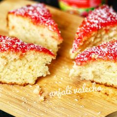 A picture of Eggless honey cake.