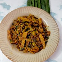 A picture of Broad Bean Seed sabzi.