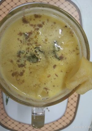 A picture of Pineapple Smoothie.