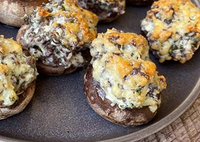 Simple Way to Prepare Award-winning Wagyu Beef Italian Sausage Stuffed Mushrooms