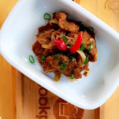 Beef steaks with masala A picture of Beef steaks with masala.