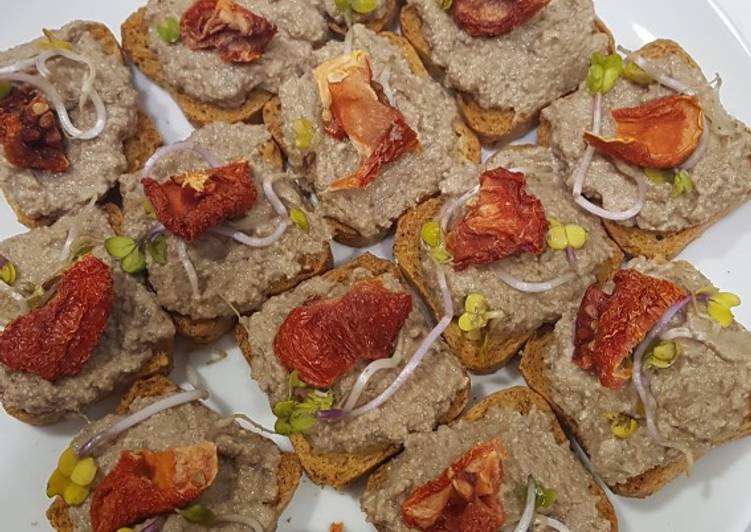 Paté de champiñones y nueces (Thermomix)