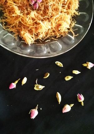 عکسی از دستور دسر شعریه پاکستانی😋