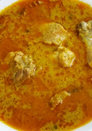 A picture of Chicken kurma.